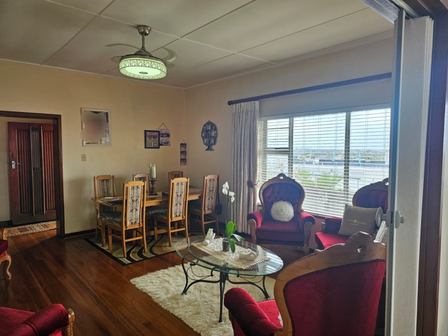 4 Bedroom Property for Sale in Berea Eastern Cape